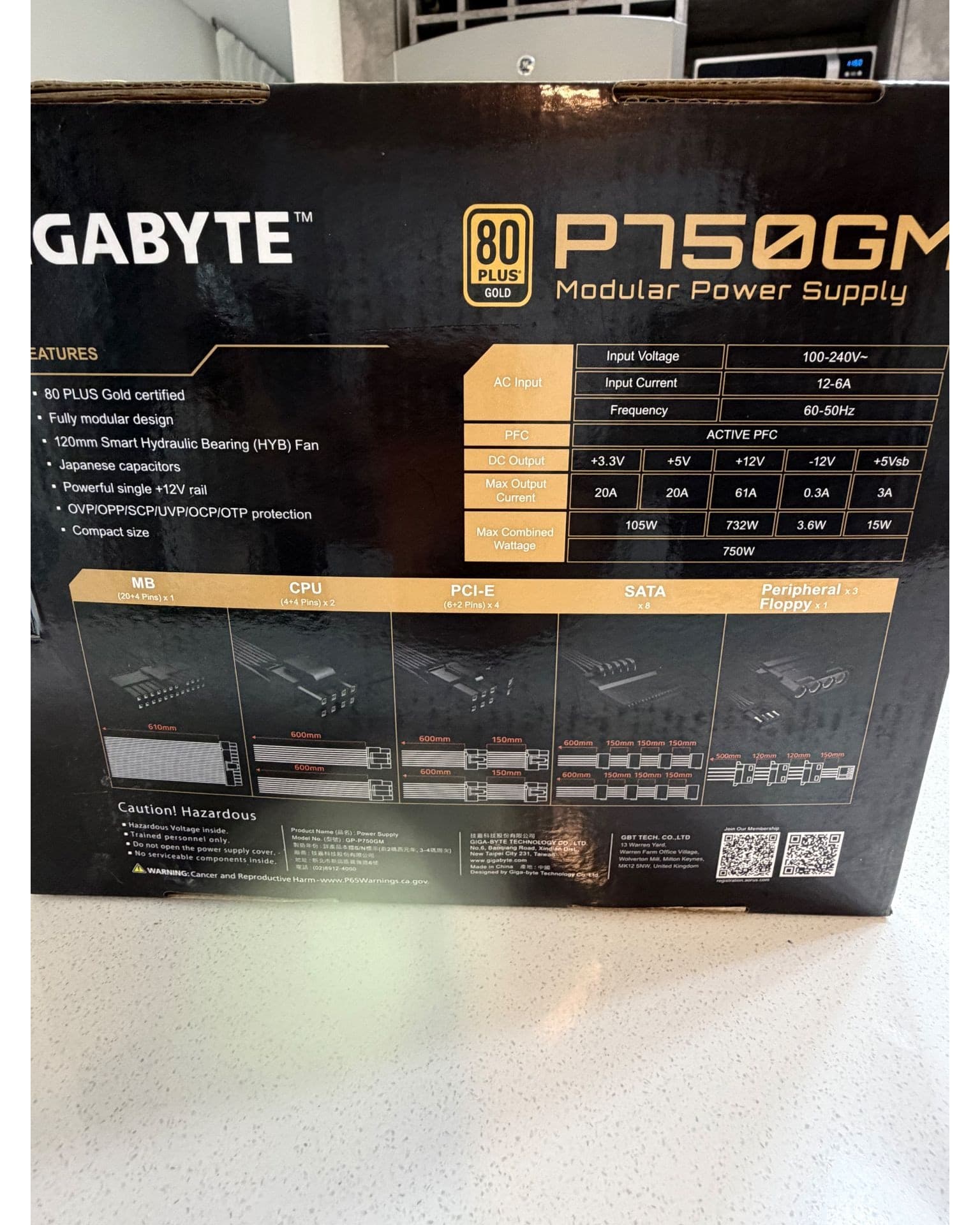 Fuente Gigabyte P750GM